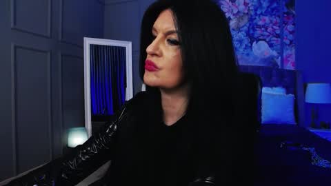 Snapshot of dommelisa chatting on December 2025 10:25:01 PM Dom Melisa online show from December 2025 10:25:01 PM