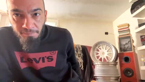 Snapshot of domnu_ozfutura chatting on February 2025 10:14:02 AM domnu_ozfutura online show from February 2025 10:14:02 AM