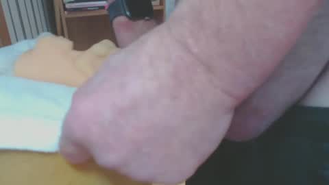 Snapshot of don_r55 chatting on December 2024 07:32:01 PM Don online show from December 2024 07:32:01 PM