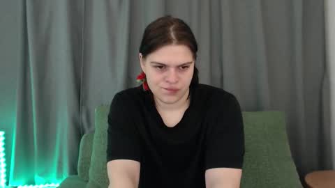 dona_mafia online show from November 2025 11:47:02 PM