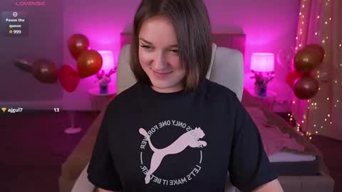 DONNA online show from February 2025 11:47:02 PM