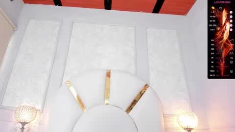 Paula DiazGMT-5 0730 - 1400 online show from September 2025 12:54:01 PM