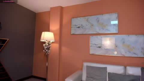 Snapshot of donnastonne chatting on January 2025 07:28:02 PM Donna Stonne online show from January 2025 07:28:02 PM