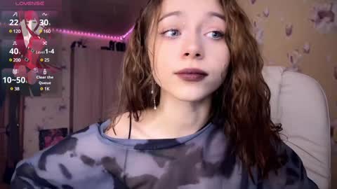 Nicole online show from February 2025 03:49:02 PM