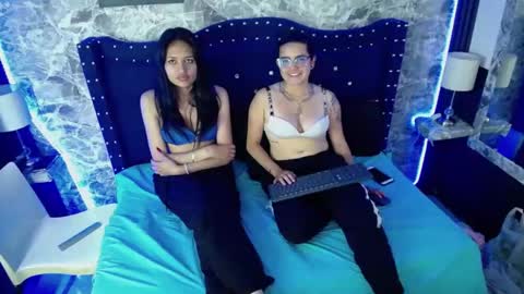 doouble_sin online show from October 2025 11:17:02 PM