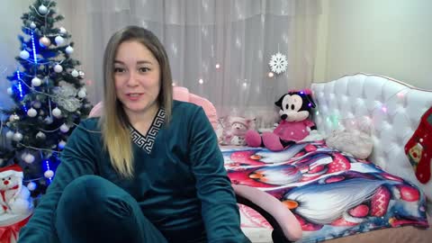 dorasuun online show from December 2024 02:00:02 PM