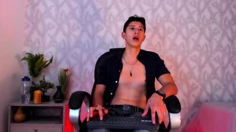 dorian_mystery online show from December 2024 07:35:02 AM