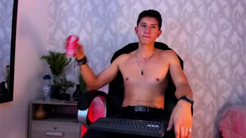 dorian_mystery online show from December 2024 07:40:01 AM