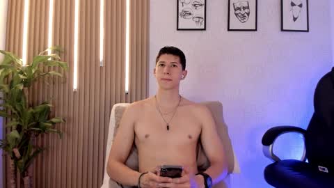 Snapshot of dorian_mystery chatting on February 2026 06:45:01 PM dorian_mystery online show from February 2026 06:45:01 PM