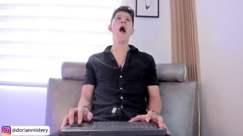 dorian_mystery online show from March 2026 10:13:01 PM