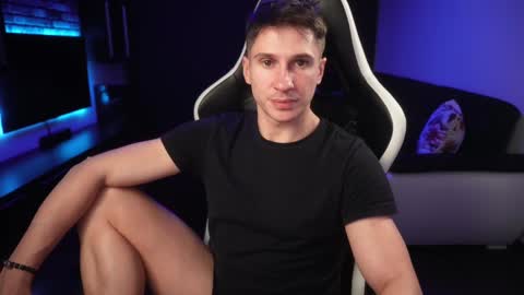 Dorian Reyes online show from December 2024 10:46:02 PM