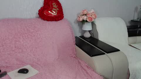 Snapshot of dorisbest chatting on December 2024 07:17:01 PM DorisBest online show from December 2024 07:17:01 PM