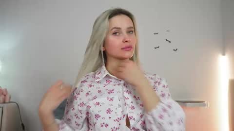 Amy online show from January 2026 10:00:02 PM