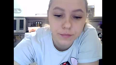 Dorrie Ann online show from December 2024 02:17:02 PM