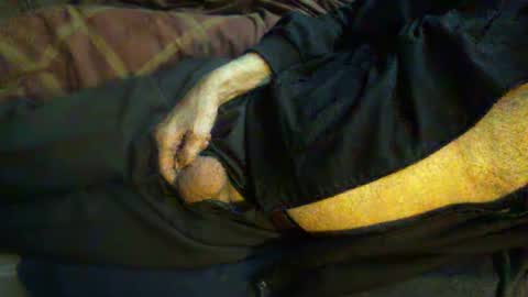 Hello  welcome to Slutsville  I am the Naked Chef  really  but you may call me Peter online show from November 2025 03:47:02 PM