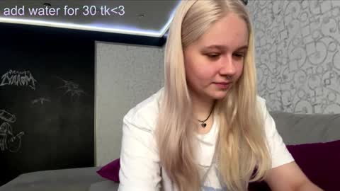 Snapshot of dory_liss chatting on October 2025 05:05:02 AM dory_liss online show from October 2025 05:05:02 AM