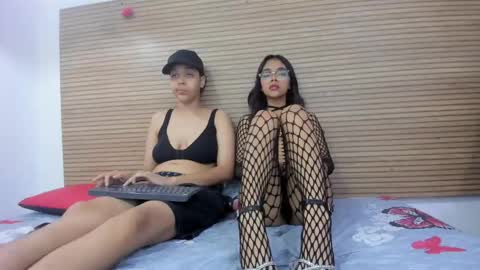 double_charm online show from May 2026 12:57:02 PM