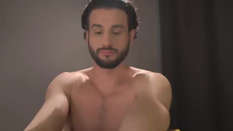 Snapshot of double_luckystrike chatting on February 2026 09:32:02 AM Keen online show from February 2026 09:32:02 AM