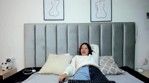 Snapshot of double_temptatiion_ chatting on February 2026 12:24:01 PM Vall Lufan online show from February 2026 12:24:01 PM