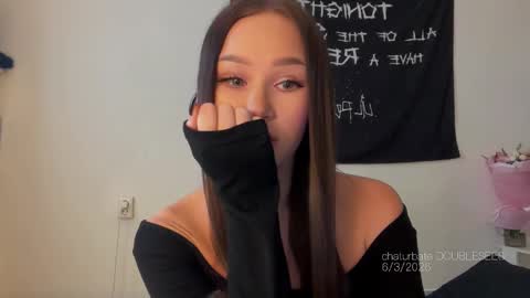 MOLLYYYY dont forget to give me a thumb up online show from March 2026 04:31:01 AM