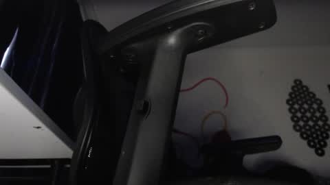 douglas_drake online show from December 2025 12:43:01 PM