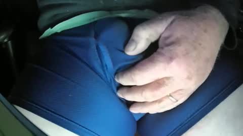 Snapshot of douoer chatting on February 2025 11:56:02 PM doug online show from February 2025 11:56:02 PM