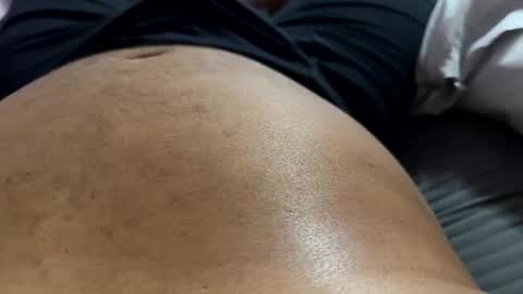 Snapshot of down4hairy chatting on December 2024 11:26:01 AM down4hairy online show from December 2024 11:26:01 AM