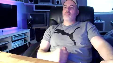 dr_dave20 online show from March 2026 02:35:02 PM