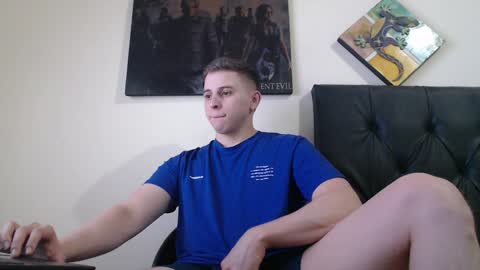 Snapshot of draco_boy2000 chatting on January 2025 07:29:02 PM draco_boy2000 online show from January 2025 07:29:02 PM