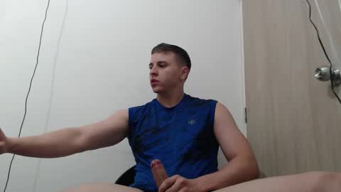 Snapshot of draco_boy2000 chatting on January 2026 09:42:02 PM draco_boy2000 online show from January 2026 09:42:02 PM