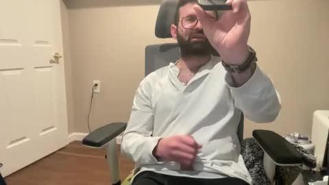 Snapshot of draco_duncan chatting on January 2025 05:32:01 AM Draco Duncan online show from January 2025 05:32:01 AM