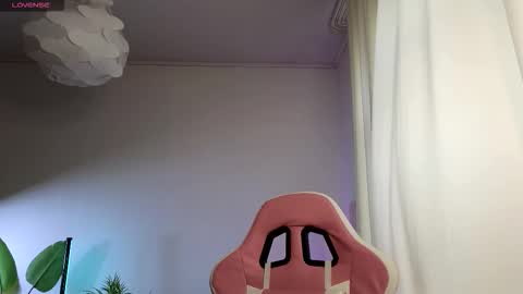 Lisbeth Salander online show from November 2025 05:51:02 AM