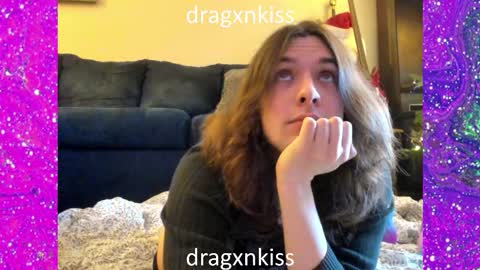 dragxnkiss online show from December 2025 06:59:02 PM