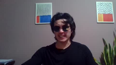 Snapshot of drake__wolf chatting on October 2025 03:18:02 AM drake__wolf online show from October 2025 03:18:02 AM