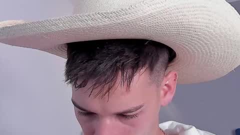 drake_carter1 online show from October 2025 02:18:01 AM