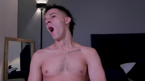 drake_carter1 online show from February 2026 01:40:01 PM