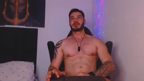 drake_cole11 online show from January 2025 11:40:01 PM