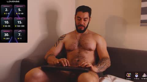 drake_cole11 online show from November 2025 01:04:02 AM