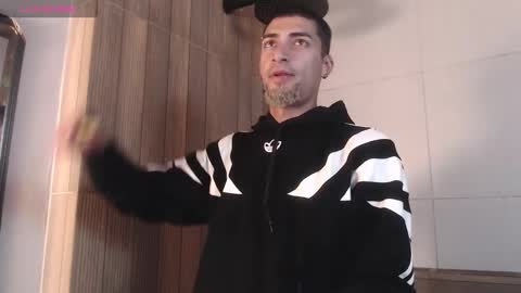 Drake Neuman online show from October 2025 04:22:01 AM