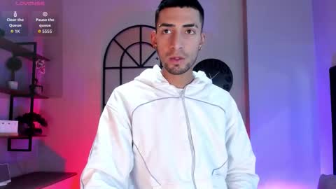 Drake Neuman online show from December 2025 04:00:02 AM