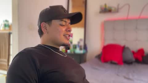 Snapshot of drakenn_ chatting on March 2026 06:03:01 PM drakeeee online show from March 2026 06:03:01 PM