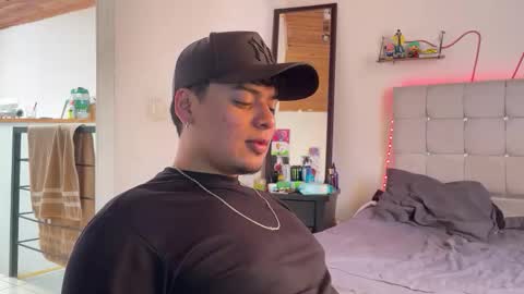 Snapshot of drakenn_ chatting on March 2026 03:50:02 PM drakeeee online show from March 2026 03:50:02 PM