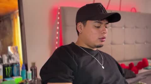 Snapshot of drakenn_ chatting on March 2026 02:45:02 PM drakeeee online show from March 2026 02:45:02 PM