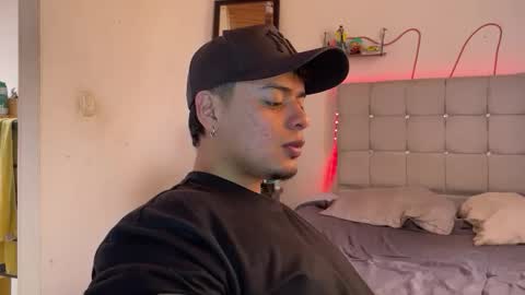 Snapshot of drakenn_ chatting on March 2026 03:13:02 PM drakeeee online show from March 2026 03:13:02 PM