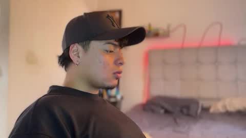 Snapshot of drakenn_ chatting on April 2026 03:13:01 PM drakeeee online show from April 2026 03:13:01 PM