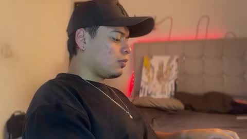 Snapshot of drakenn_ chatting on April 2026 01:16:02 PM drakeeee online show from April 2026 01:16:02 PM