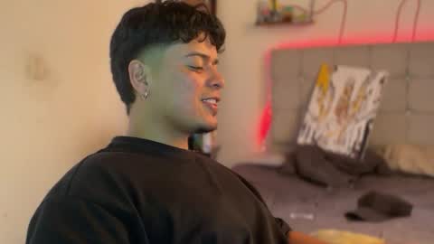 Snapshot of drakenn_ chatting on April 2026 07:58:02 PM drakeeee online show from April 2026 07:58:02 PM