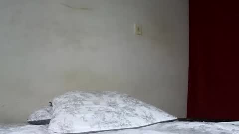 Andrs  Independent Model online show from February 2026 10:04:01 AM