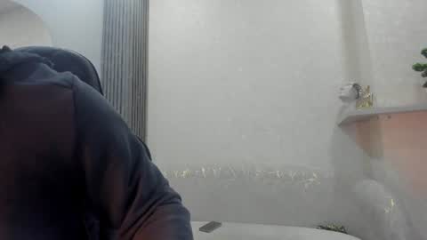 Snapshot of draven_marceaux chatting on June 2026 11:18:02 AM Draven online show from June 2026 11:18:02 AM