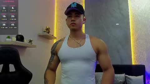 Snapshot of draven_marceaux chatting on July 2026 05:26:02 PM Draven online show from July 2026 05:26:02 PM